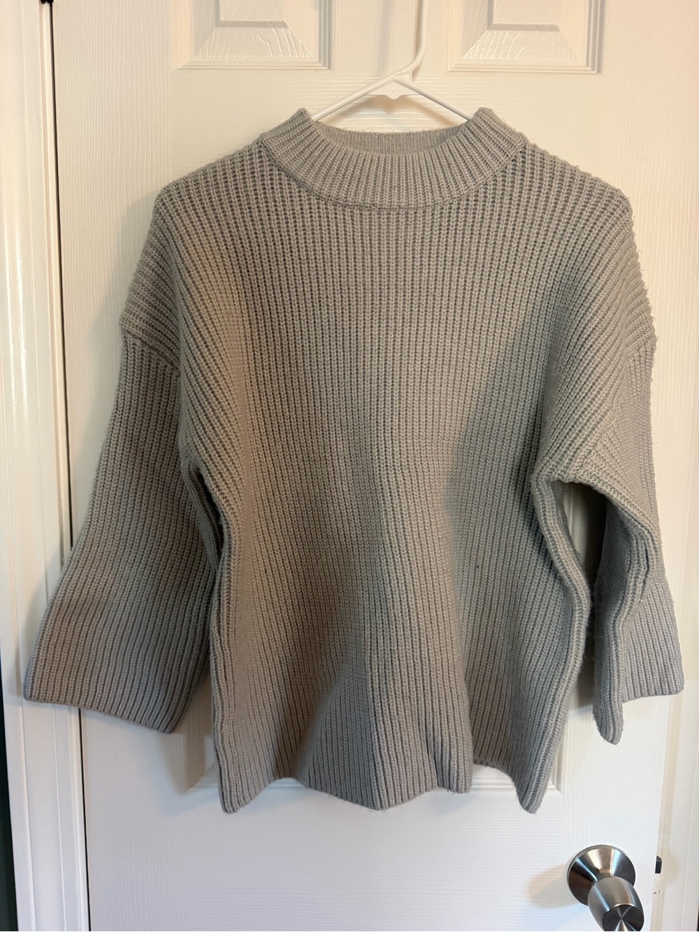 Cozy Ribbed Mock Neck Sweater - Gray (Size S)